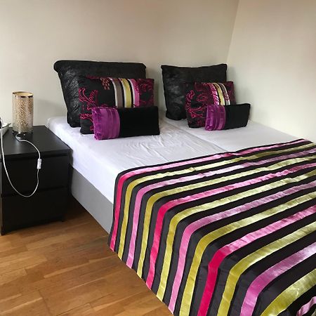 Aconchegante Quarto Casal Lisboa Exteriör bild
