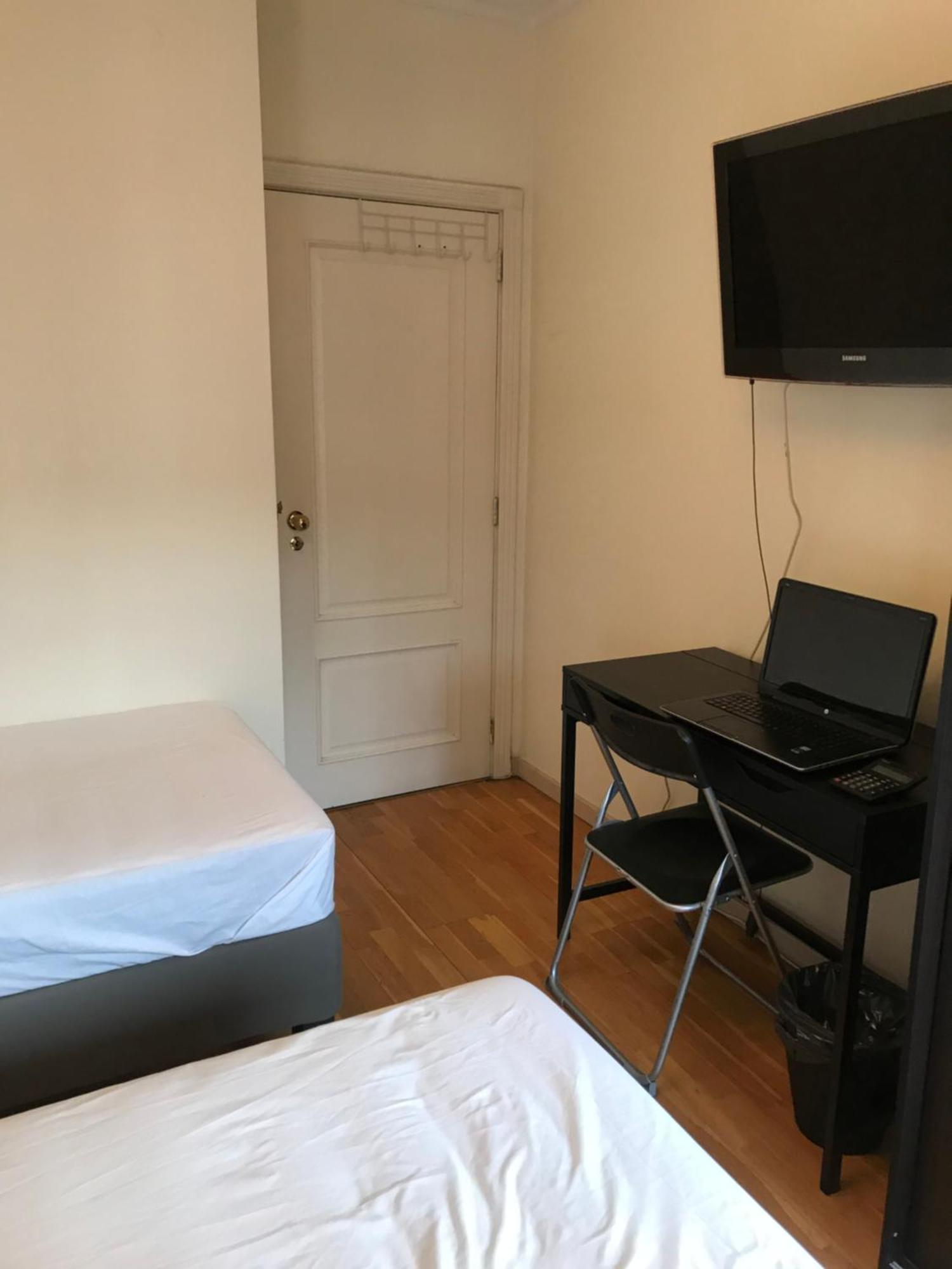 Aconchegante Quarto Casal Lisboa Exteriör bild